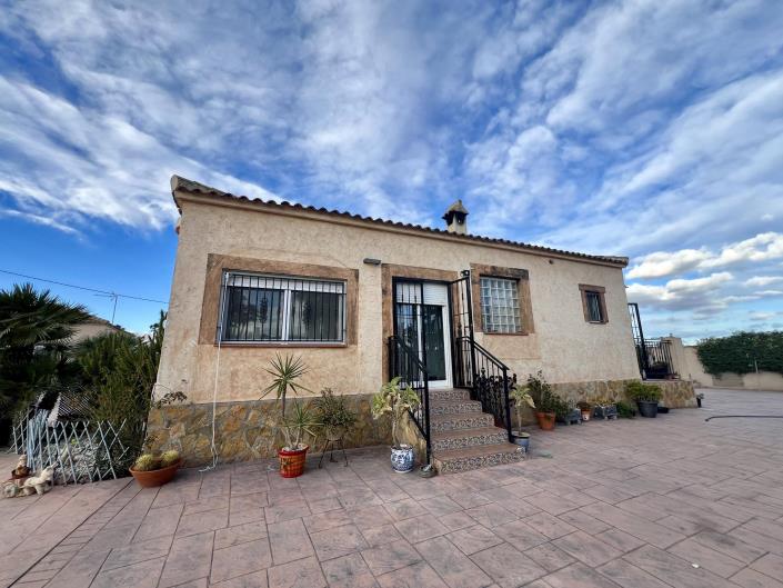 Image No.3-3 Bed Country Property for sale