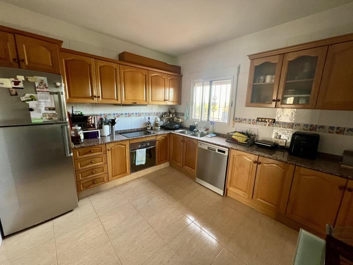 Image No.9-3 Bed Country Property for sale