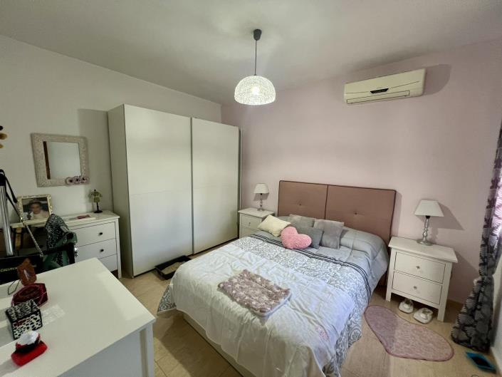 Image No.21-3 Bed Country Property for sale