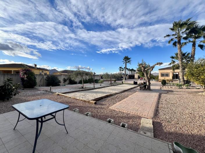 Image No.34-3 Bed Country Property for sale