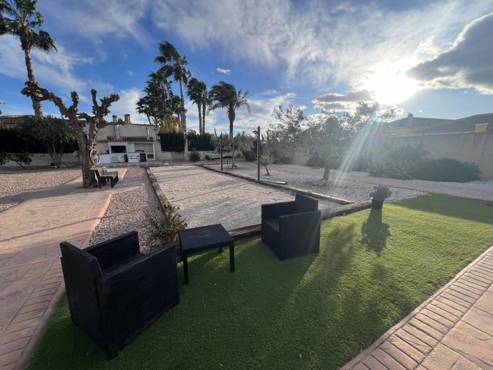 Image No.37-3 Bed Country Property for sale