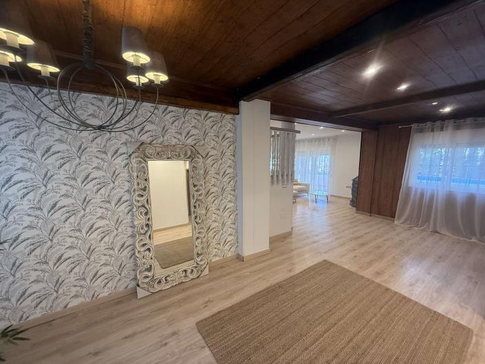 Image No.3-5 Bed Country House for sale