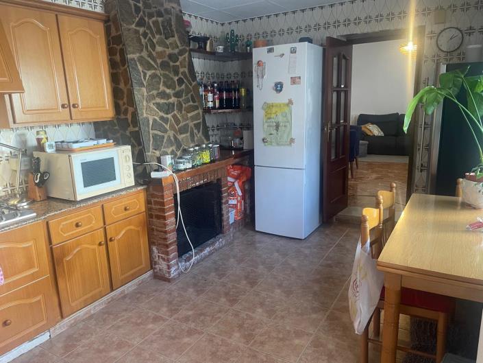 Image No.8-5 Bed Village House for sale