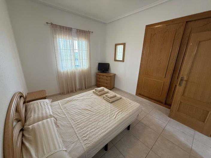 Image No.21-3 Bed Country House for sale