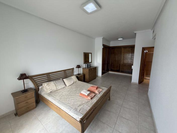 Image No.22-3 Bed Country House for sale