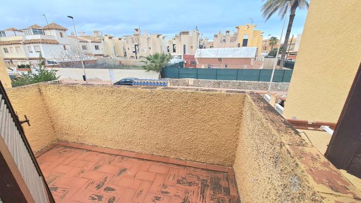 Image No.4-3 Bed Semi-Detached for sale