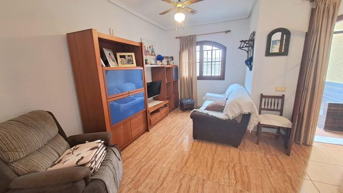 Image No.18-3 Bed Semi-Detached for sale