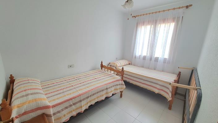 Image No.20-3 Bed Semi-Detached for sale