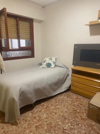 Image No.9-3 Bed Apartment for sale