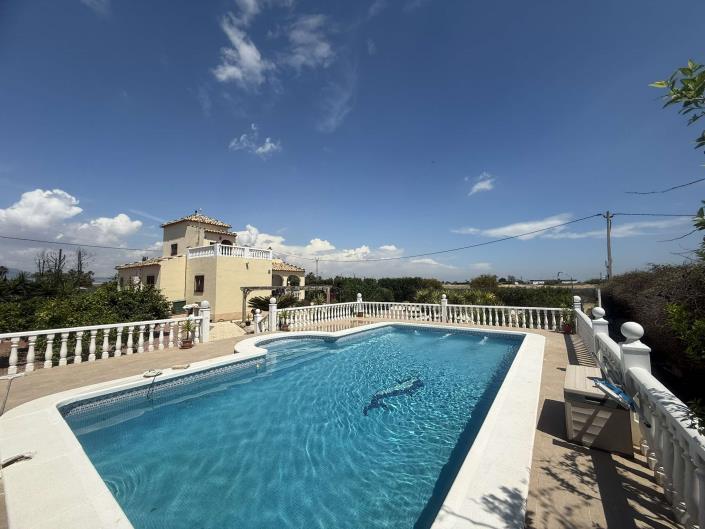 Image No.1-Villa de 4 chambres à vendre à Dolores