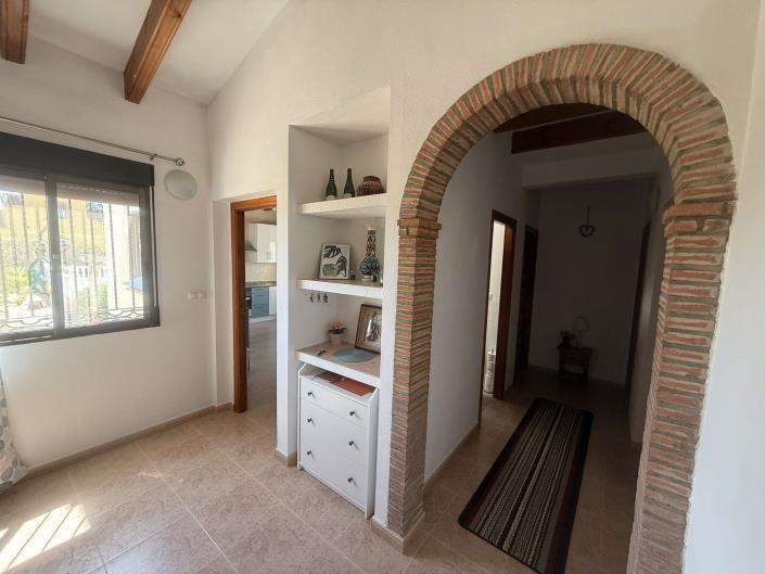 Image No.15-4 Bed Villa for sale