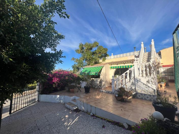 Image No.10-3 Bed Village House for sale