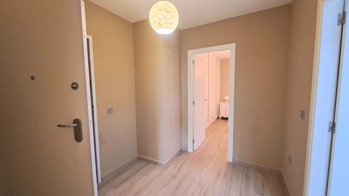 Image No.19-2 Bed Apartment for sale