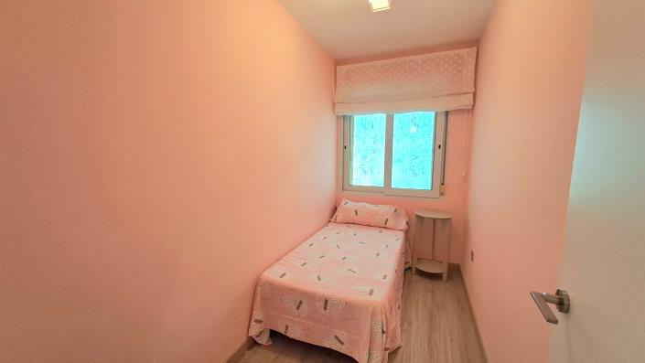 Image No.17-2 Bed Apartment for sale