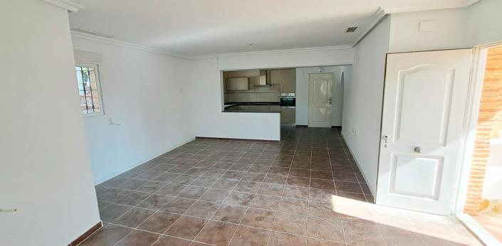 Image No.10-3 Bed Villa for sale