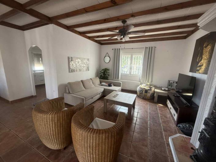 Image No.8-Maison de campagne de 3 chambres à vendre à Catral