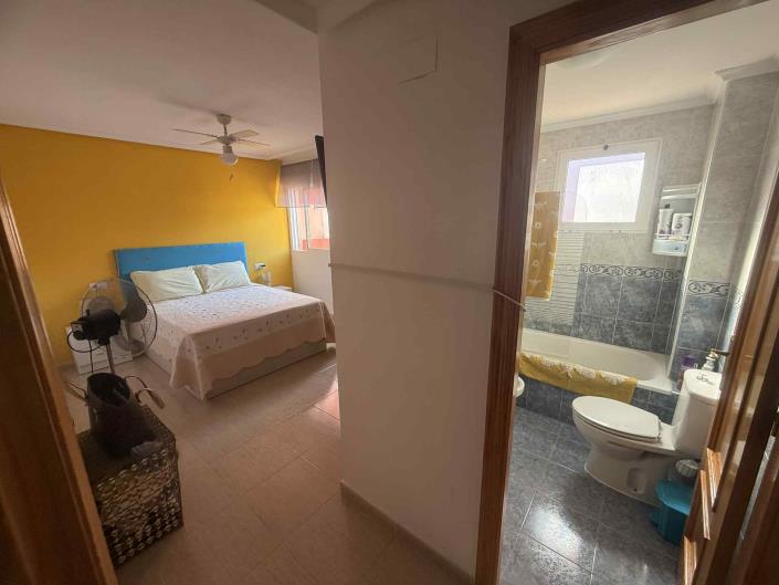 Image No.16-3 Bed Apartment for sale