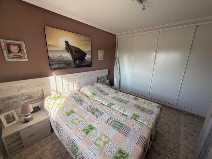 Image No.18-3 Bed Country House for sale