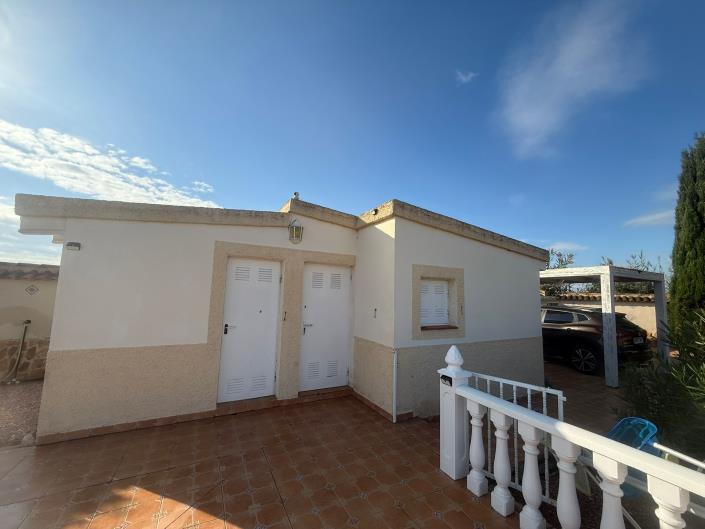 Image No.24-3 Bed Country House for sale