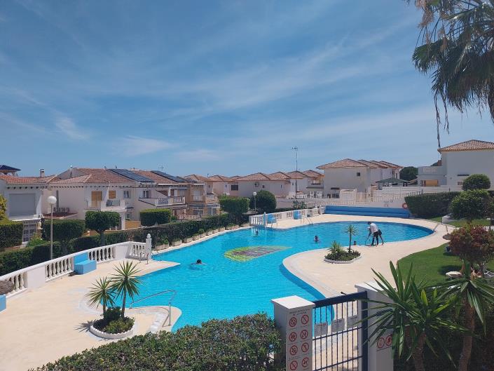 Image No.1-Appartement de 1 chambre à vendre à La Mata