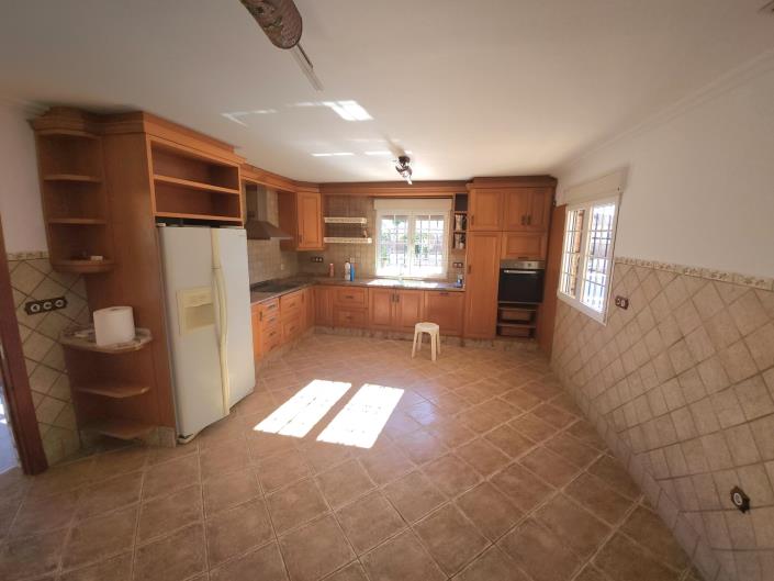 Image No.5-5 Bed Villa for sale