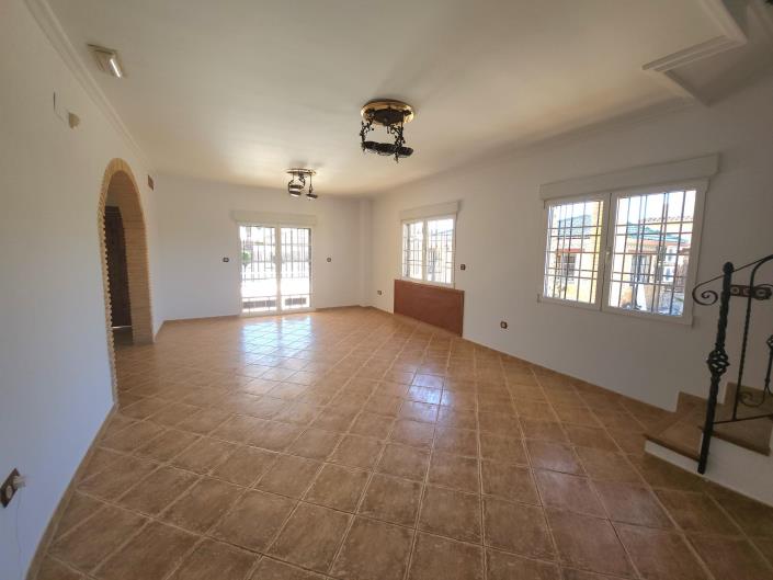 Image No.9-5 Bed Villa for sale