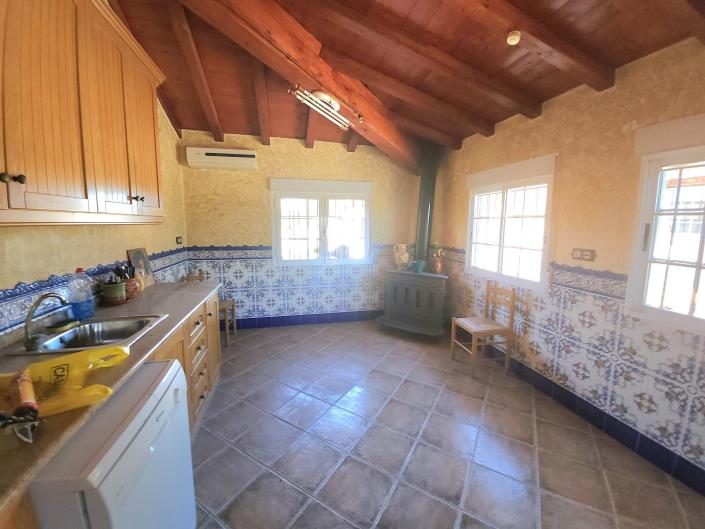 Image No.43-5 Bed Villa for sale