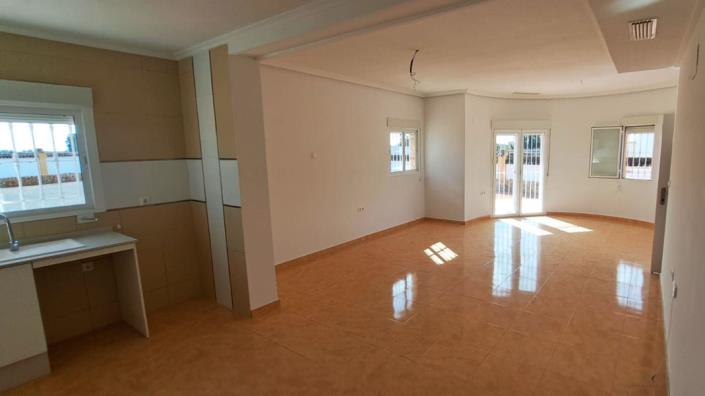 Image No.8-3 Bed Villa for sale