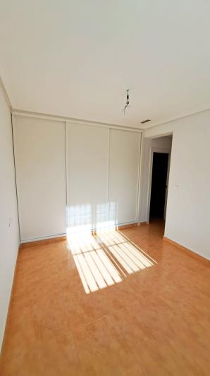 Image No.17-3 Bed Villa for sale