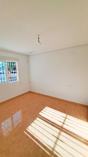 Image No.18-3 Bed Villa for sale