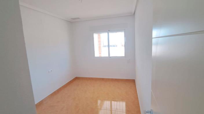 Image No.19-3 Bed Villa for sale