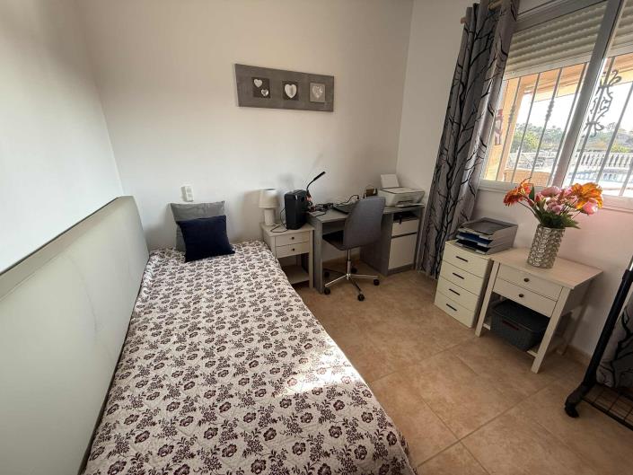 Image No.15-3 Bed Country House for sale