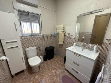 b9361229-e659-4dfb-a5c6-ef76929f6092