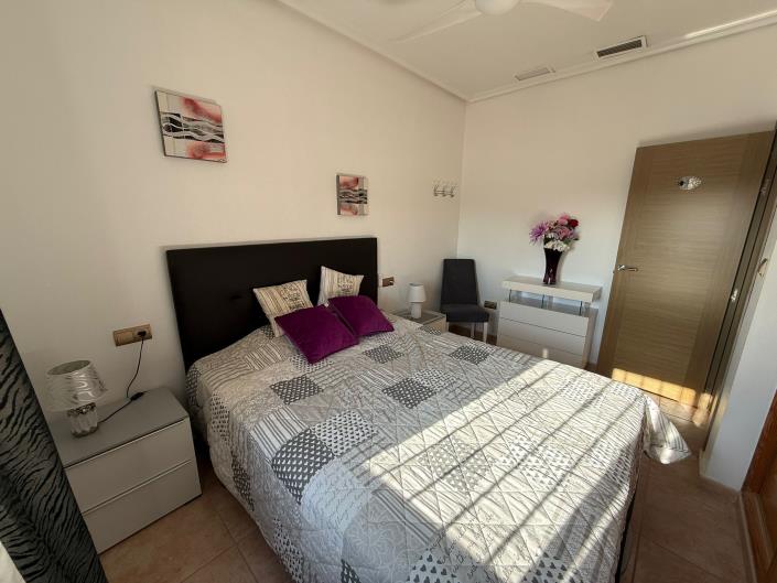 Image No.16-3 Bed Country House for sale