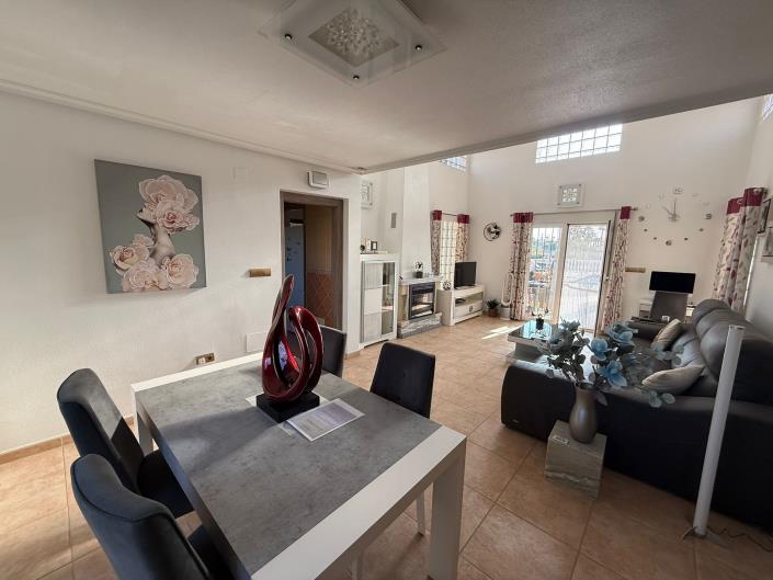 Image No.4-3 Bed Country House for sale