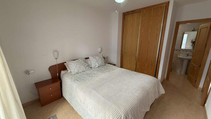 Image No.8-2 Bed Apartment for sale