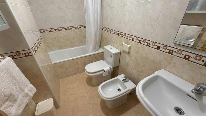 Image No.9-2 Bed Apartment for sale