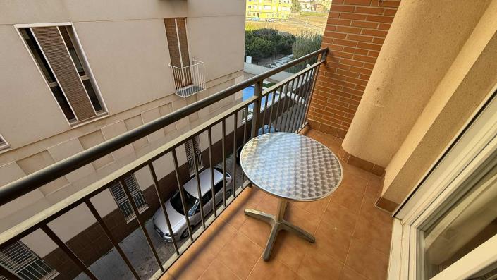 Image No.10-2 Bed Apartment for sale