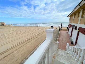 6a5b0d91-f610-421f-a661-056e68a6af74