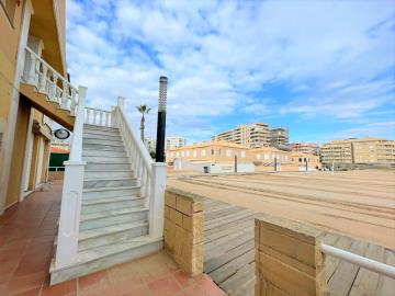 85df1155-cd06-48ec-87bd-3147272f2296