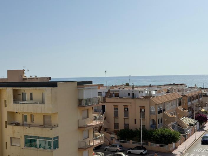 Image No.18-2 Bed Apartment for sale