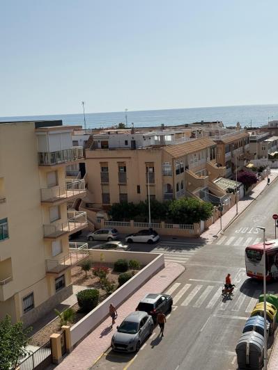 Image No.20-2 Bed Apartment for sale