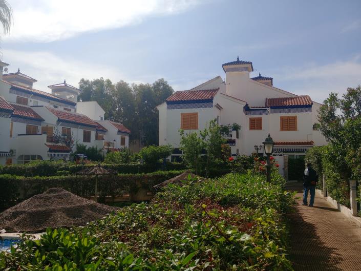 Image No.27-4 Bed Duplex for sale