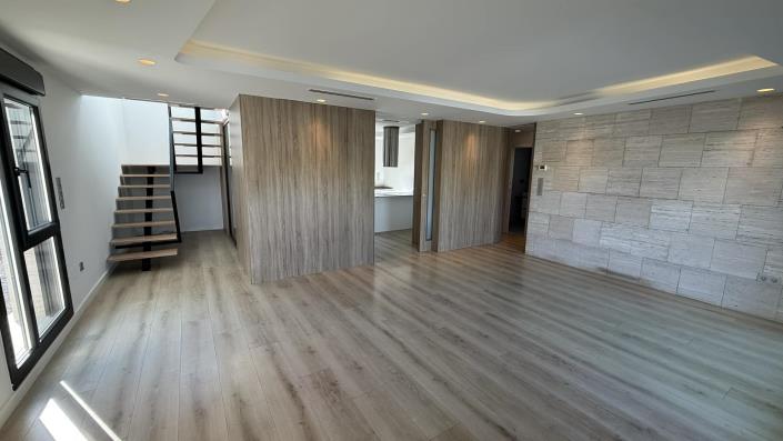 Image No.3-3 Bed Villa for sale