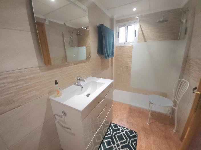 Image No.19-3 Bed Penthouse for sale