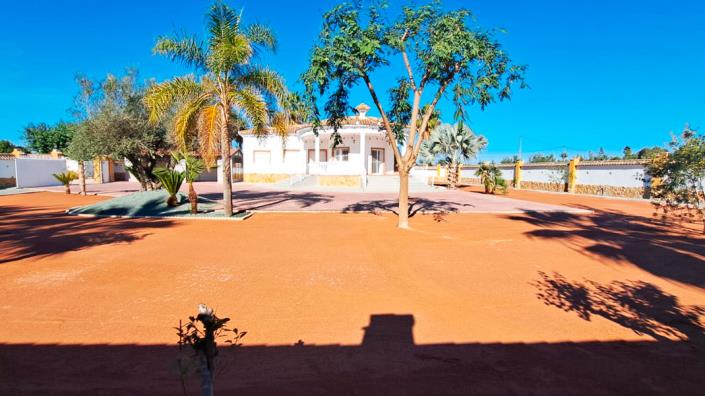 Image No.4-3 Bed Villa for sale