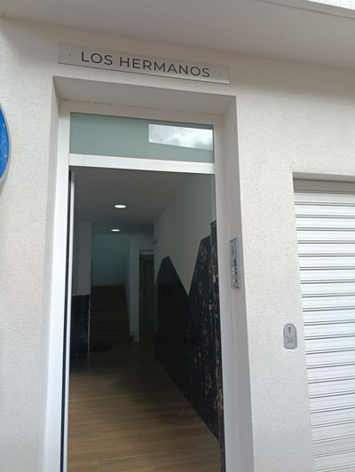 Image No.24-3 Bed Apartment for sale