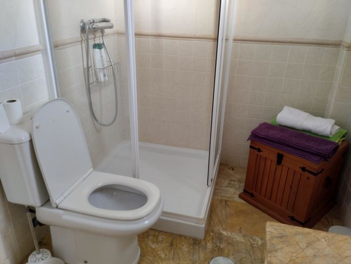 Image No.12-6 Bed Villa for sale