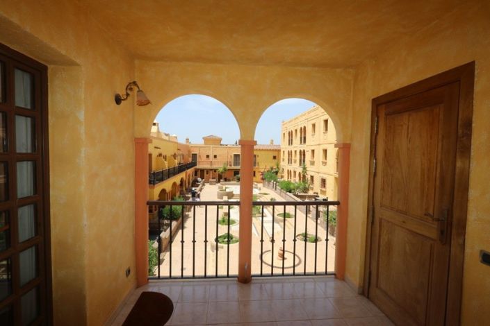 Image No.4-2 Bed Apartment for sale