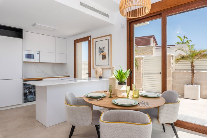 Image No.5-3 Bed Villa for sale